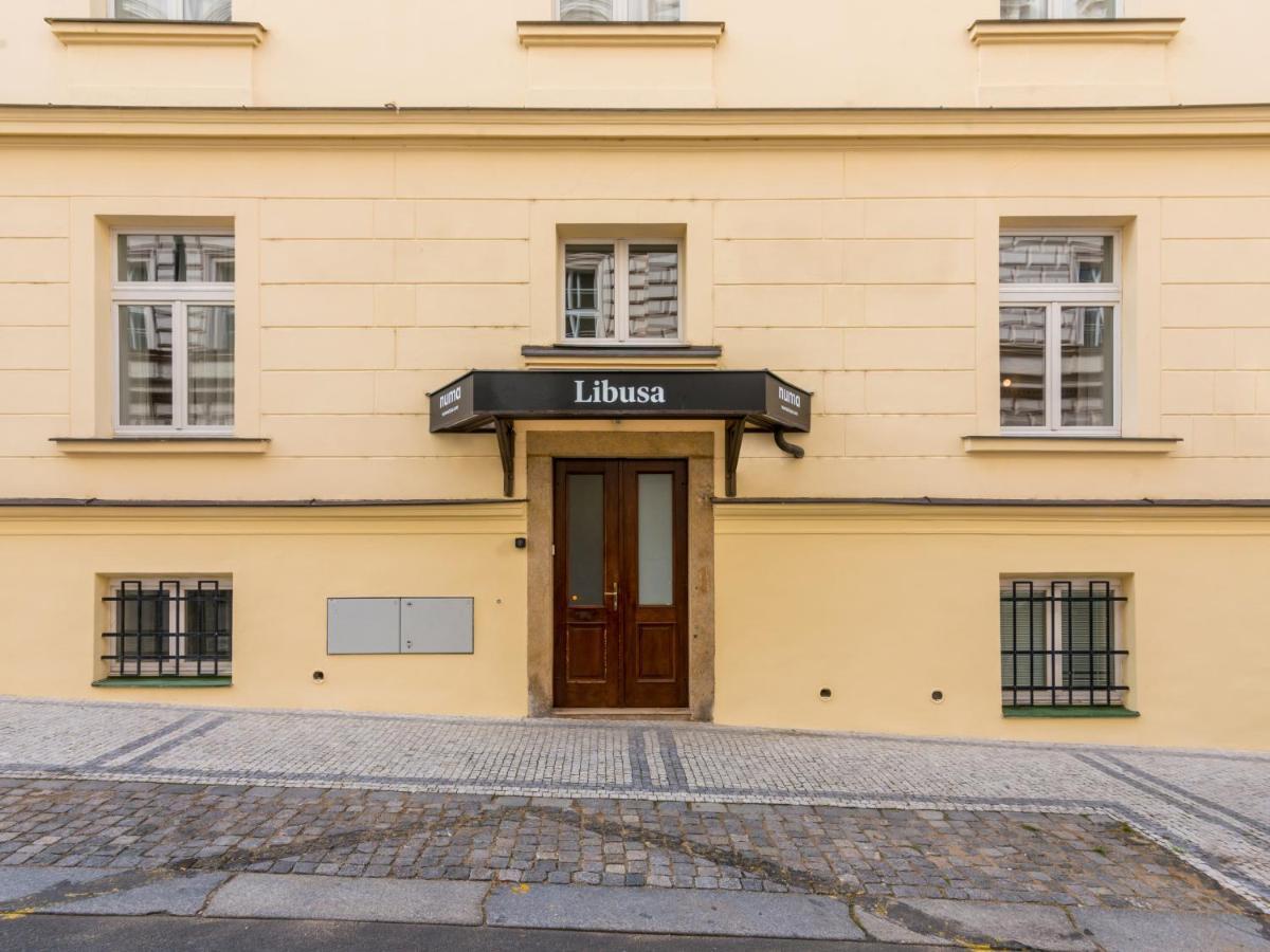 Numa I Libusa Apartments Praha Bagian luar foto